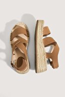 Oysho Kadın Altın Kahverengi Tokalı Dolgu Topuk Sandalet 11200780