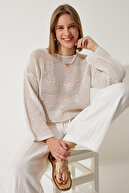 ژاکت بافتنی فصلی با جزئیات کرم مروارید زنانه MW00146-thumb