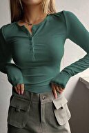Almond Green