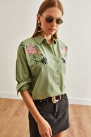 Lilies Mold Green