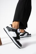 کفش‌های کلاسیک و گاه به گاه ورزشی روزانه یونیسکس پایین Dunk-thumb