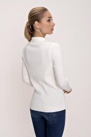 ژاکت بافتنی نازک دنده دار طرح دار راحت یقه پولو زنانه 22wk203-thumb