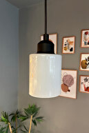 White Black Half Tulip Color