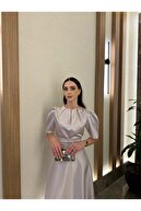 لباس رودخانه ساتن خاکستری با طول میدی به طول میانه-thumb