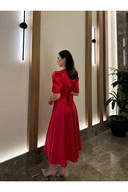 لباس رودخانه ساتن قرمز با طول میدی با طول میانه-thumb