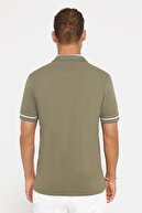 تی شرت یقه پولو خاکی با زیپ پیکه ساده و باریک 100% پنبه ای باریک مردانه-thumb