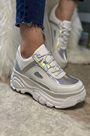 کفش ورزشی هولوگرام سفید زنانه روزانه بنددار کفش کتانی روشن ضخیم زیره بلند 001-thumb