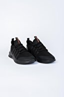 BLACK BLACK