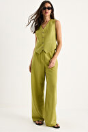 Peanut Green