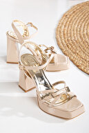 Beige Rugan