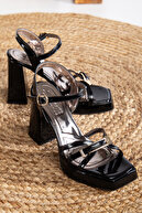 Black Pattern