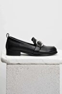 Mio Gusto Siyah Deri İnci Tokalı Kadın Oxford Ayakkabı