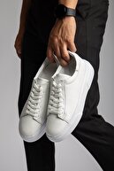 White V4