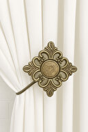 Antique008