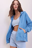 Trend Alaçatı Stili Kadın İndigo Kapüşonlu Çift Cepli Fermuarlı Mevsimlik Sweatshirt ALC-667-001