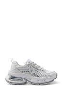 WHITE-101938647