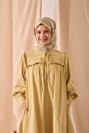 Green Beige, Smoked, Pastel Pink