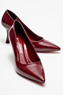 BURGUNDY SPRING