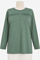 Almond Green