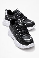BLACK / WHITE