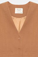 جلیقه 3 دکمه ای بسته دارت با جزئیات جیب شتر-thumb