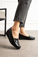 BLACK 010