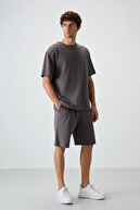 Dark Gray-Dark Gray