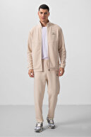 Beige, Beige