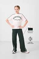 Ecru/pine green