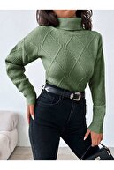 Almond Green