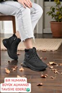 Black/black