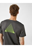 Koton Erkek Antrasit Arkası Baskılı Spor T-Shirt