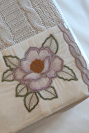 ست پتوی بافتنی دو نفره - سرویس خواب 4 تکه و گلدوزی شده - تیوولی روزتا - کرم-thumb