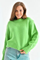Apple Green