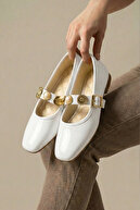 WHITE PATENT LEATHER