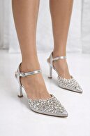 Gray silver