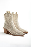 BEIGE LACE