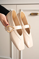 Beige Rugan