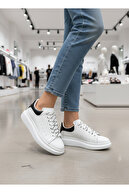 White/Striped Lace