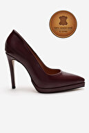 Burgundy Rugan