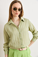 Almond Green