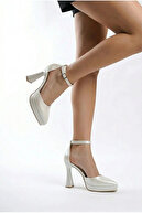 Pearl White