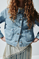 Light denim blue