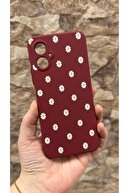 White Daisy Pattern