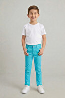 Turquoise (color)