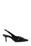 BLACK-102704551