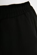 TRENDYOL MODEST Siyah Havuç Fit Beli Lastikli Bağcıklı Pantolon TCTAW22TP0028