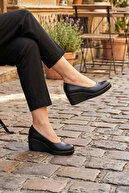 Black - Perforated