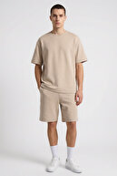 Beige, Beige