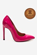 Fuchsia Rugan
